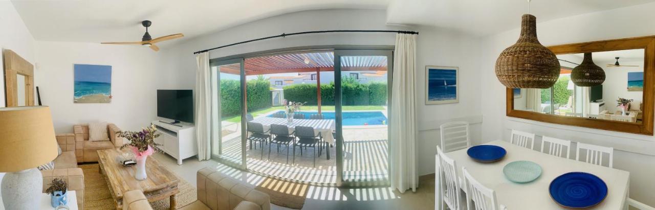 Villa Lauvic Cala en Bosch Ngoại thất bức ảnh